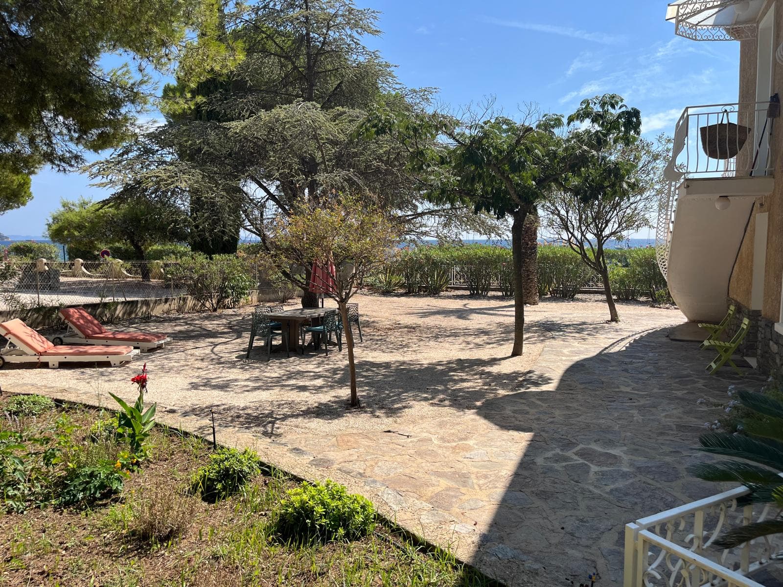 Jardin et terrasse